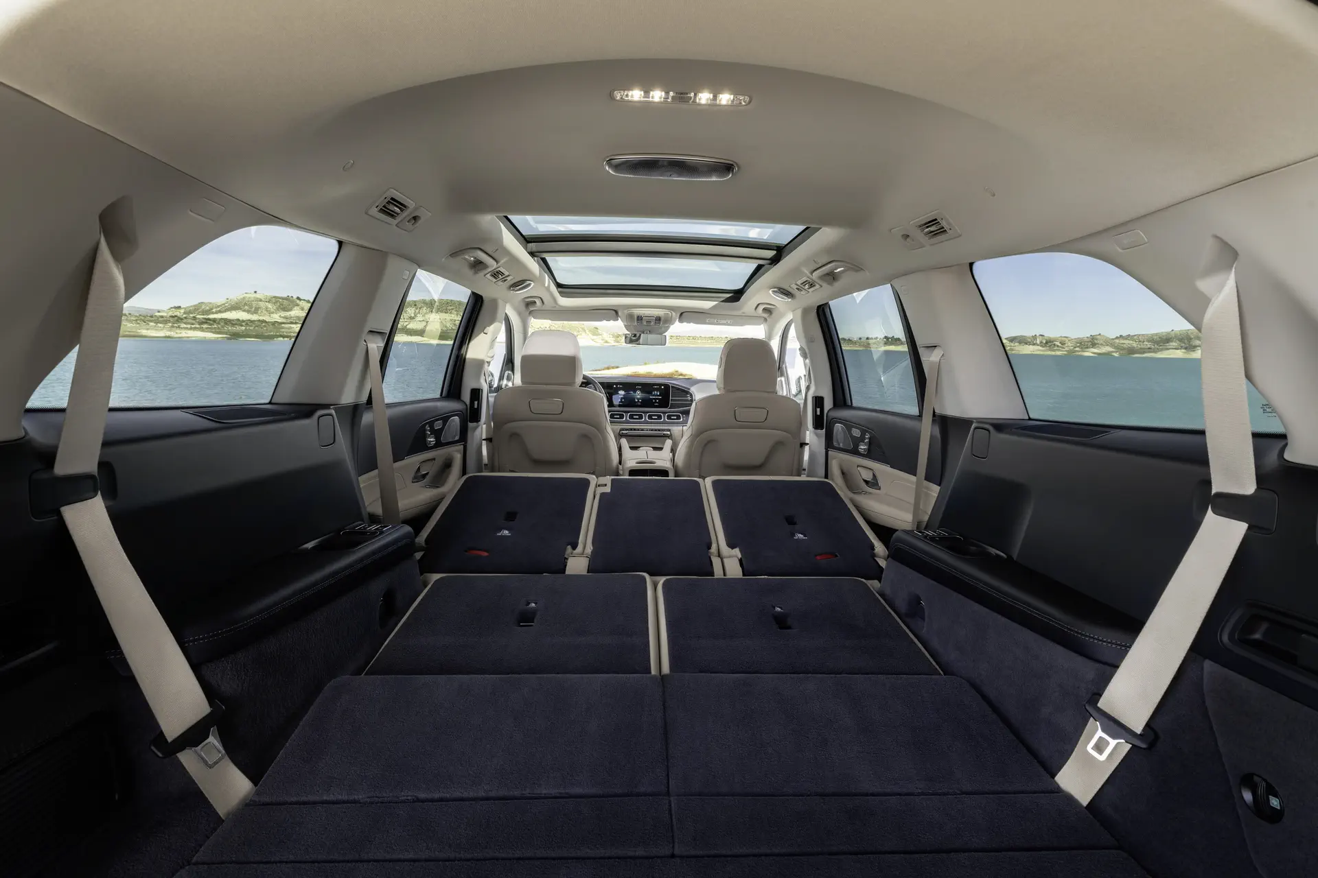 Mercedes-Benz GLS : limousine én verhuiswagen
