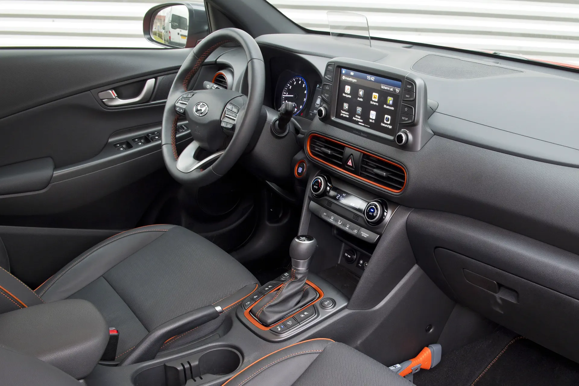 Hyundai Kona met gratis iPhone X