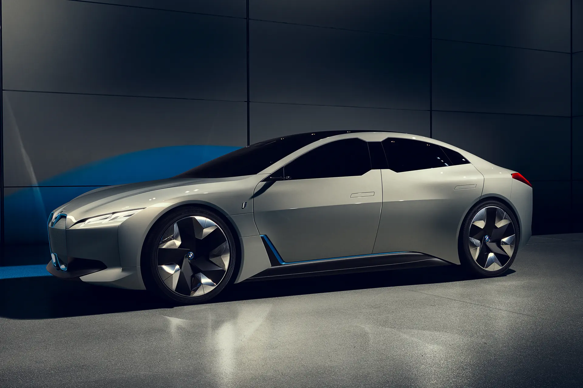 Twee nieuwe studiemodellen bereiden ons voor op elektrische BMW's
