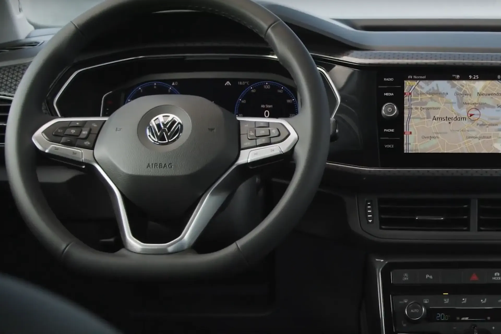 Volkswagen laat stukjes T-Cross zien