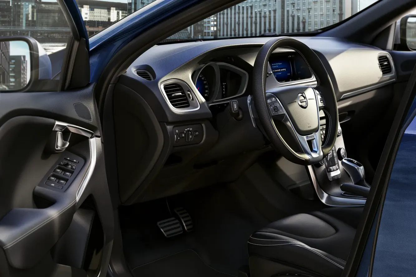 Volvo V40 (CC) Polar voordeel versies