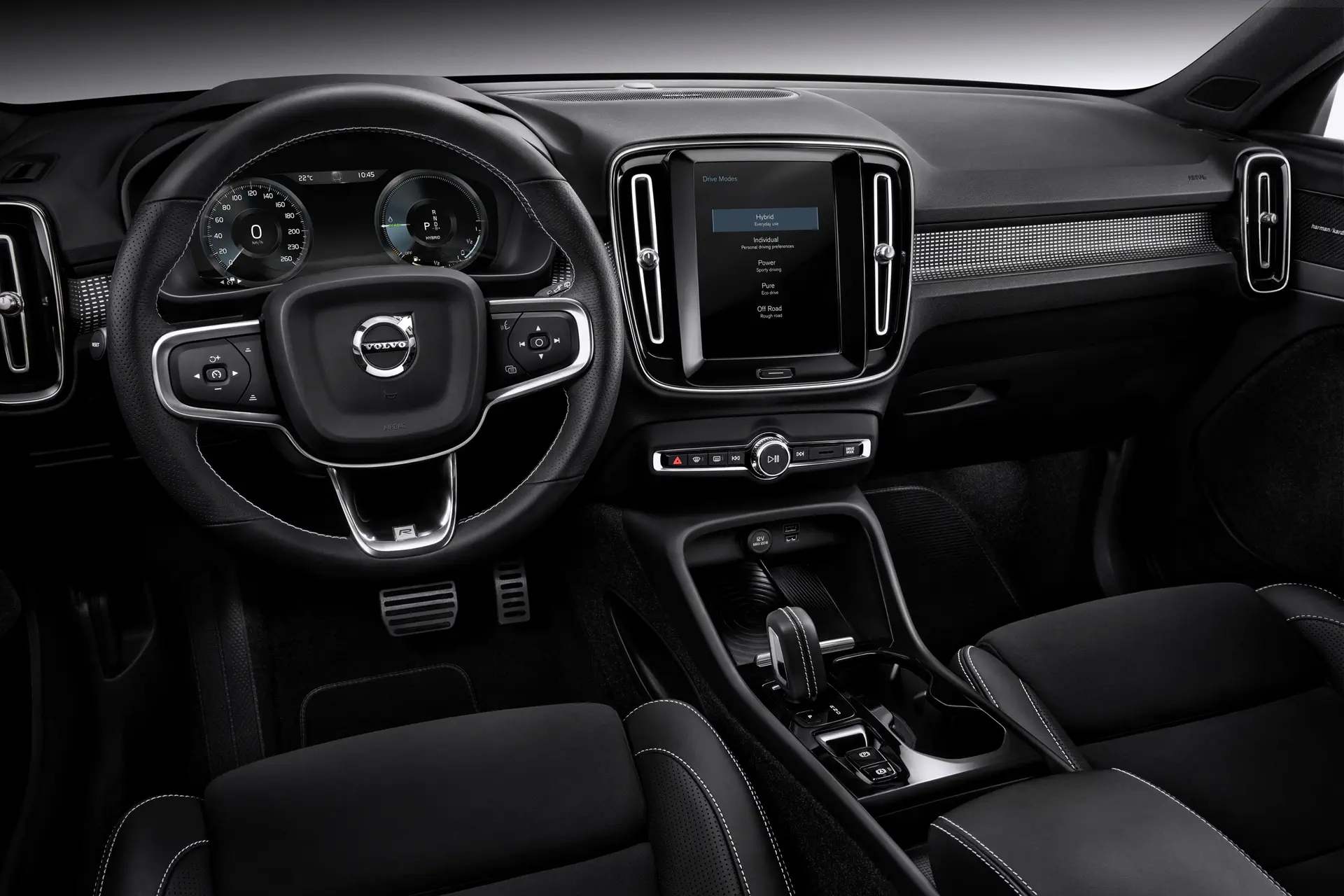 Nieuwe hybride: Volvo XC40 T5 Twin Engine