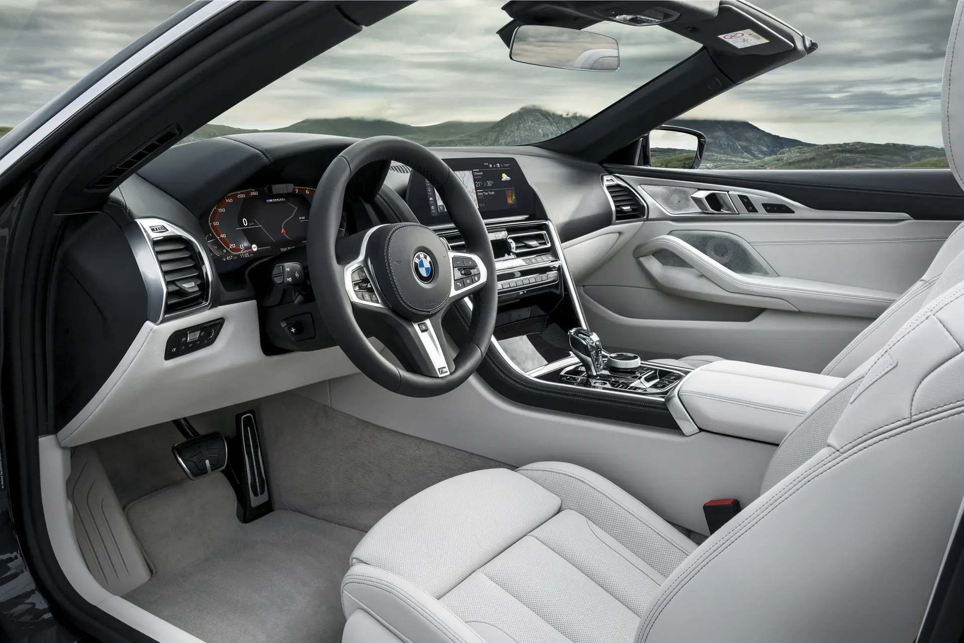 Nazomeren met BMW 8 Serie Cabrio