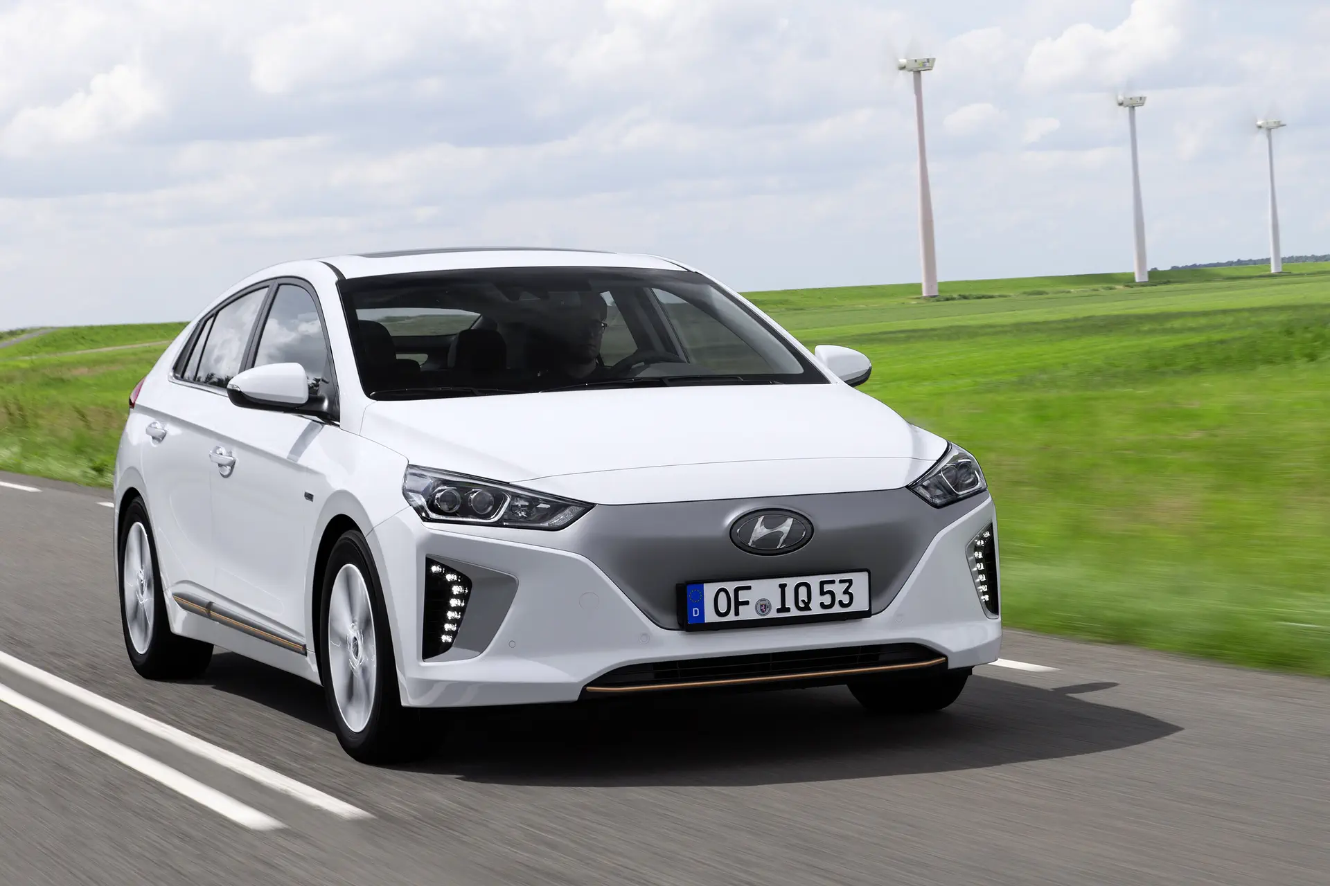Hyundai Ioniq Electric private lease