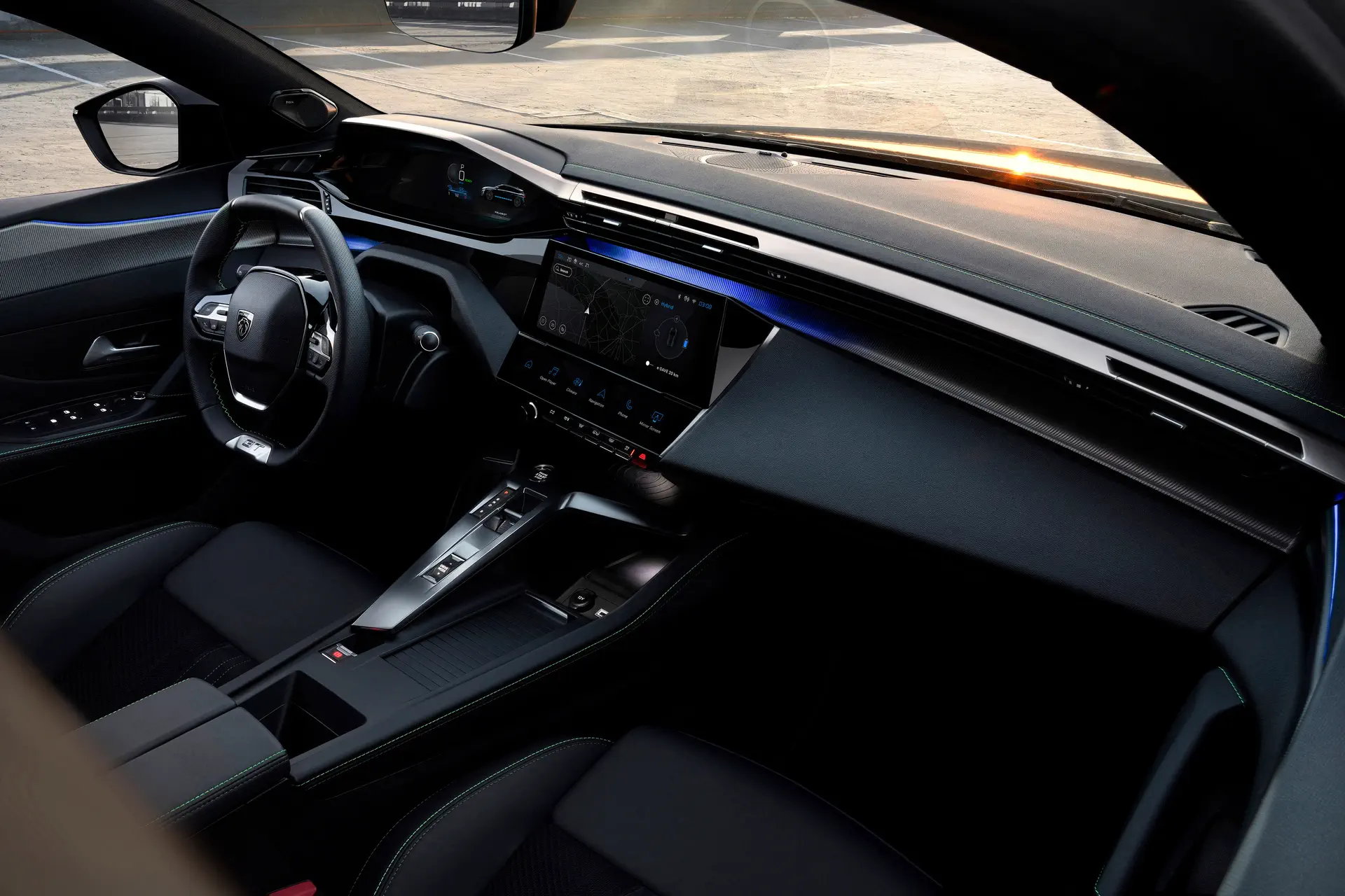 Nieuwe PEUGEOT E-RIFTER: avontuurlijke en multifunctionele vrijetijdsauto