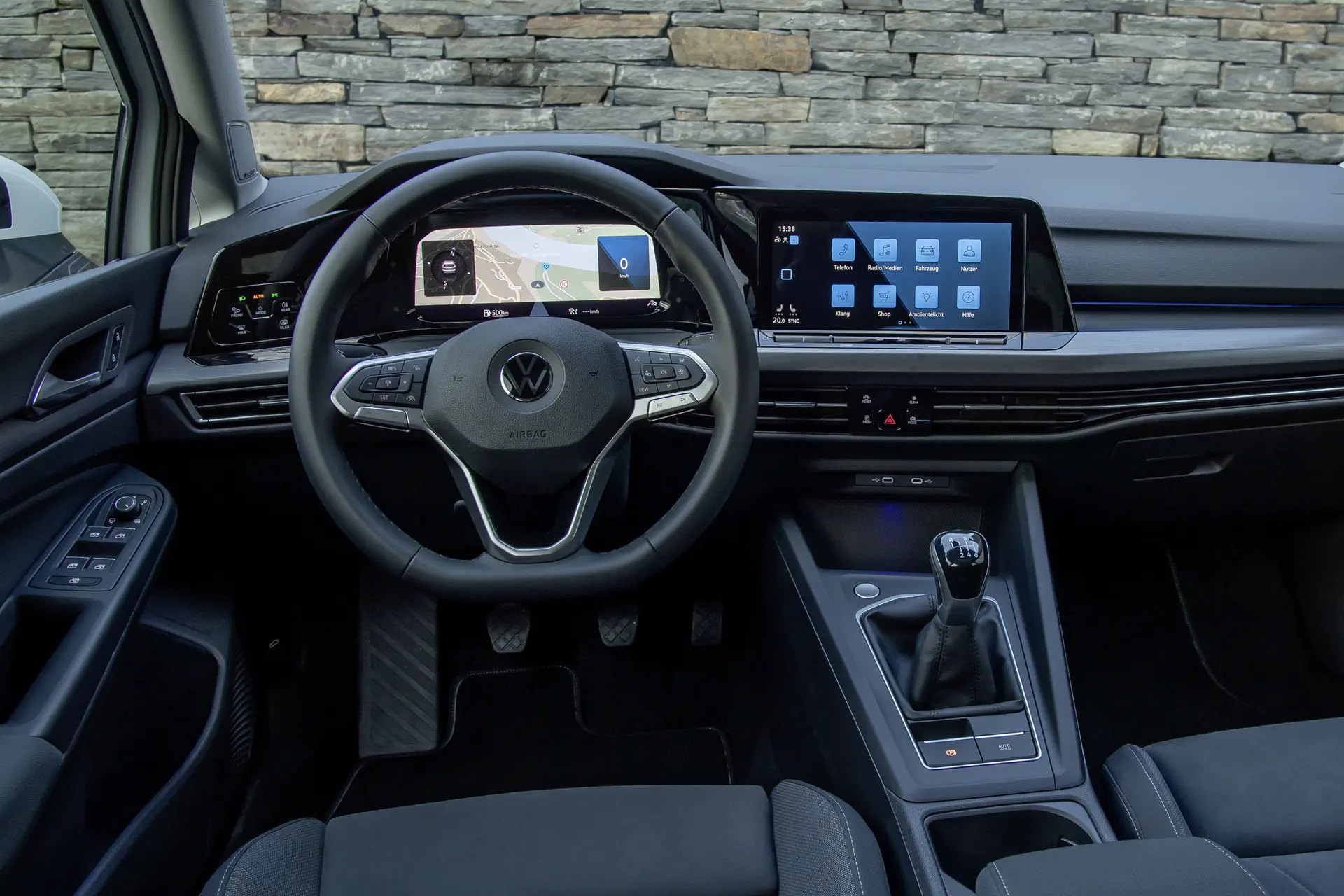 Verkoop Volkswagen Golf start met vier motoren