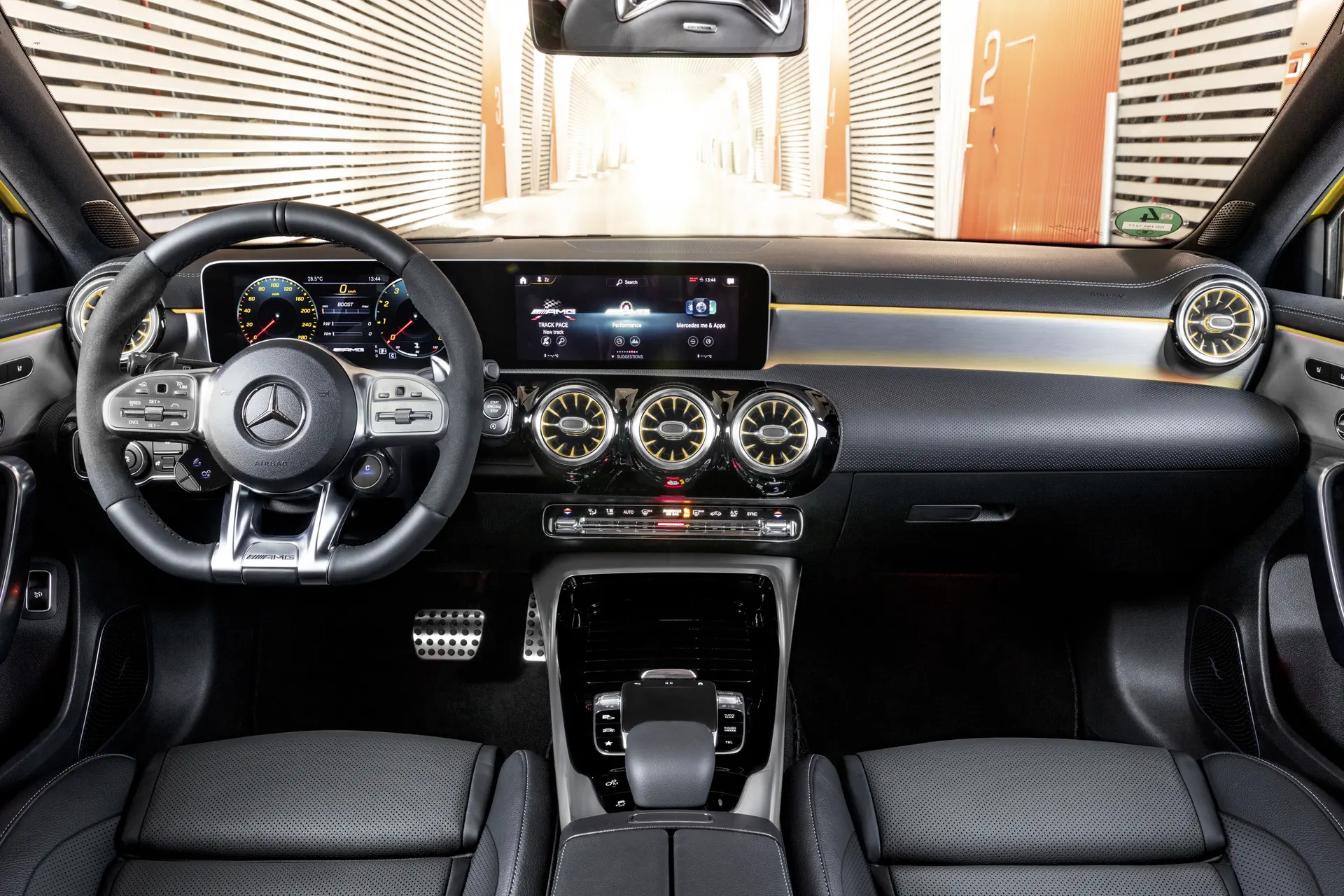 Mercedes-AMG A35 4Matic: voorspel