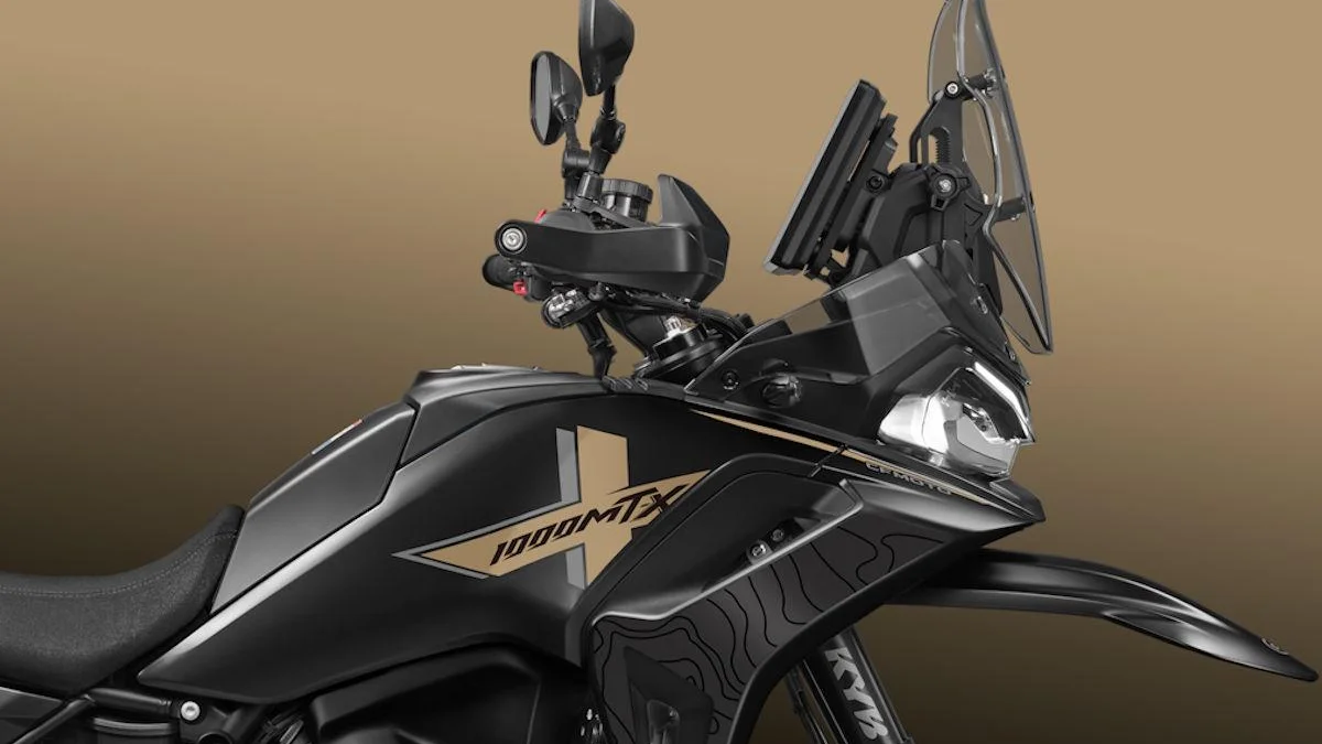CFMoto 1000MT-X nu verkrijgbaar in Nebula Black