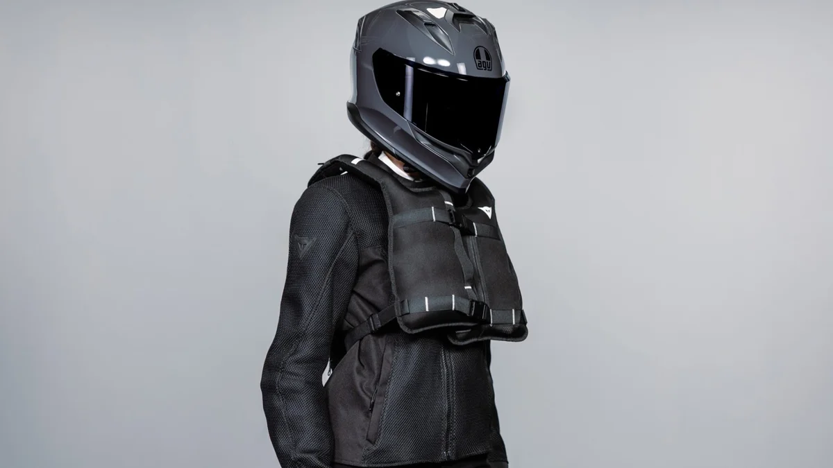 Dainese lanceert Smart GO motorairbag van 780 gram voor EUR 349