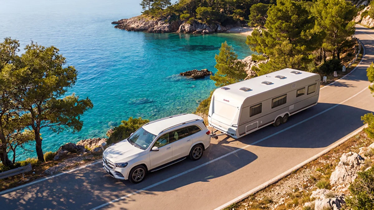 Dethleffs Summer Edition 730 FKR biedt ruimte voor acht personen