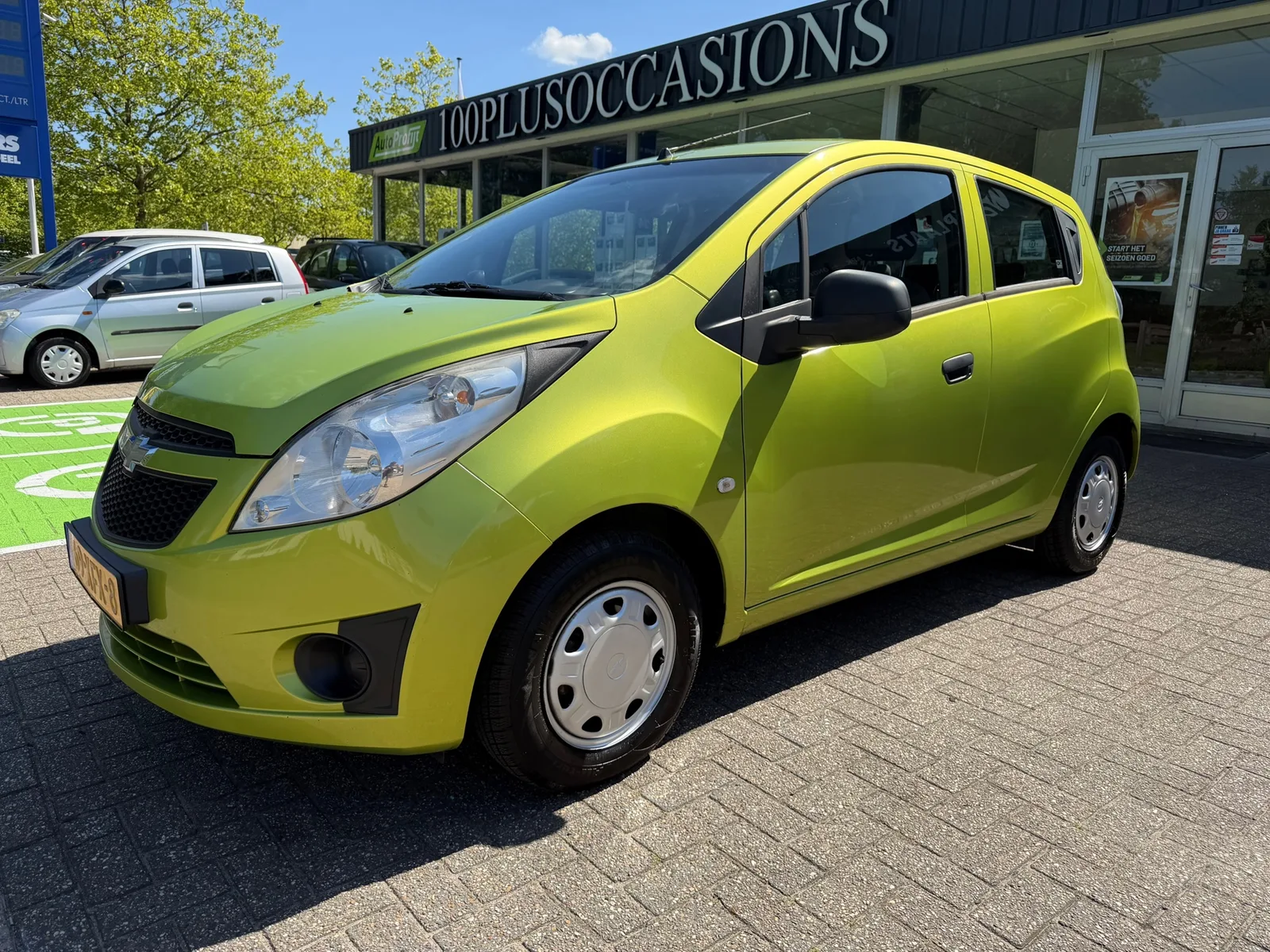 Chevrolet Spark (2012) — foto 1