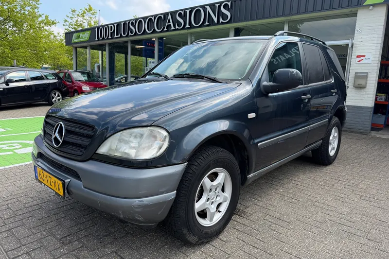 Mercedes-Benz ML-Klasse (2001)