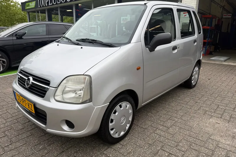 Opel Agila (2004)