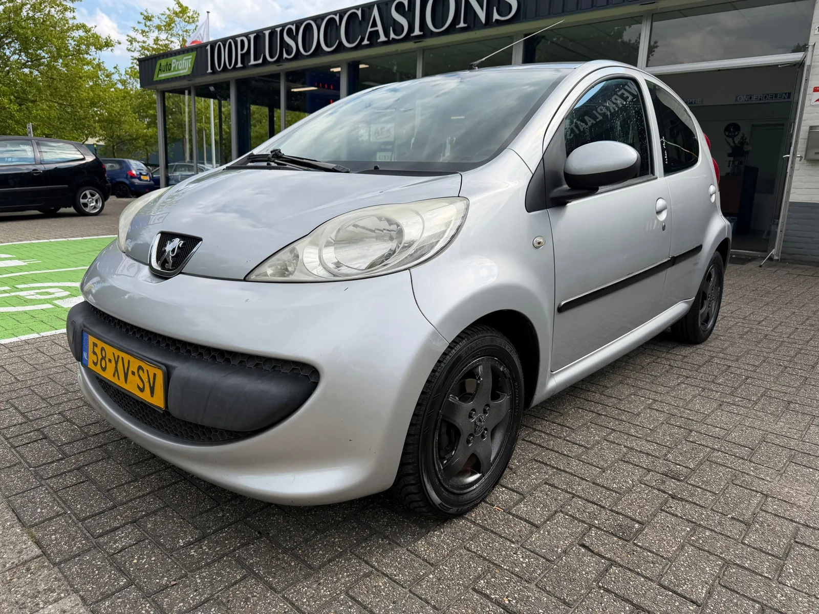 Peugeot 107 (2007) — foto 1