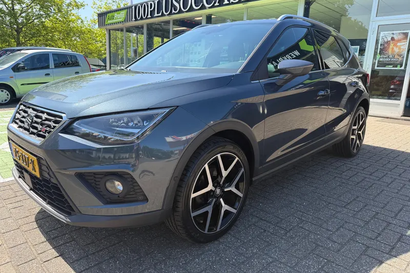 SEAT Arona (2019)