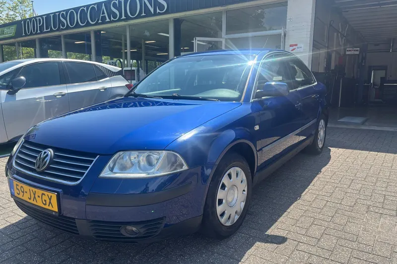 Volkswagen Passat (2002)