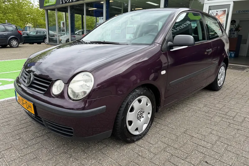 Volkswagen Polo (2002)