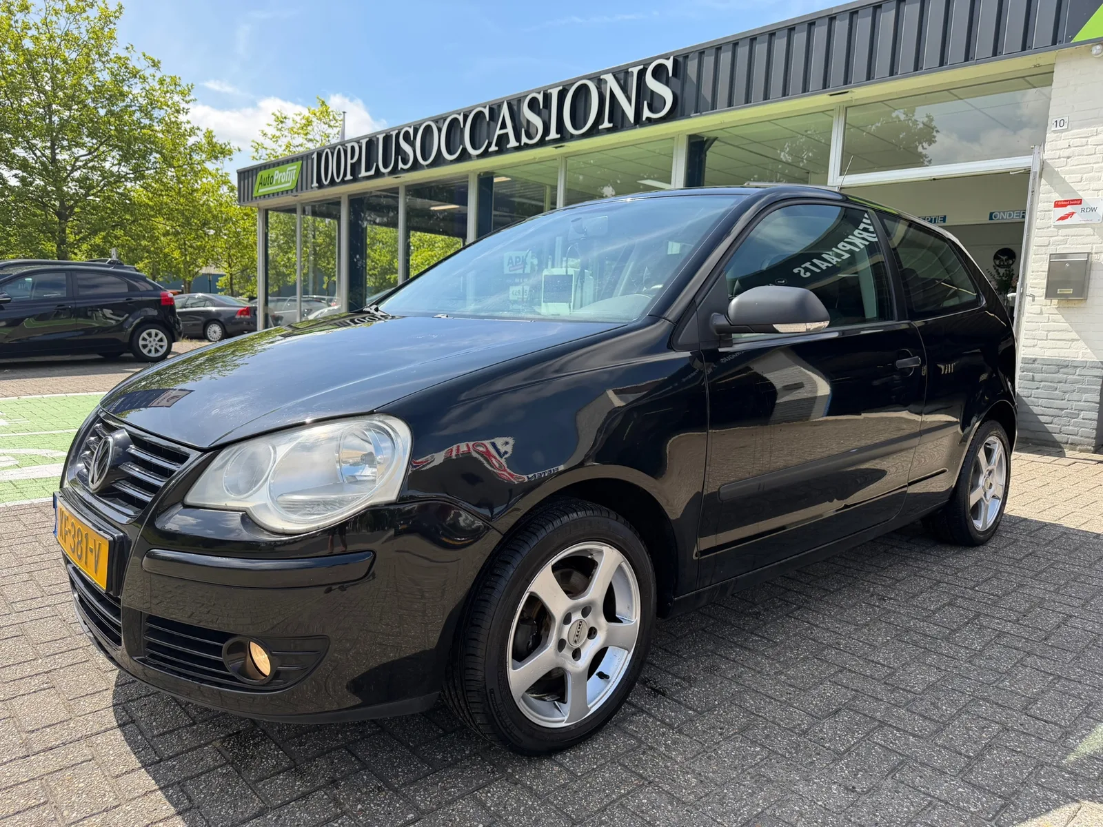 Volkswagen Polo (2008) — foto 1