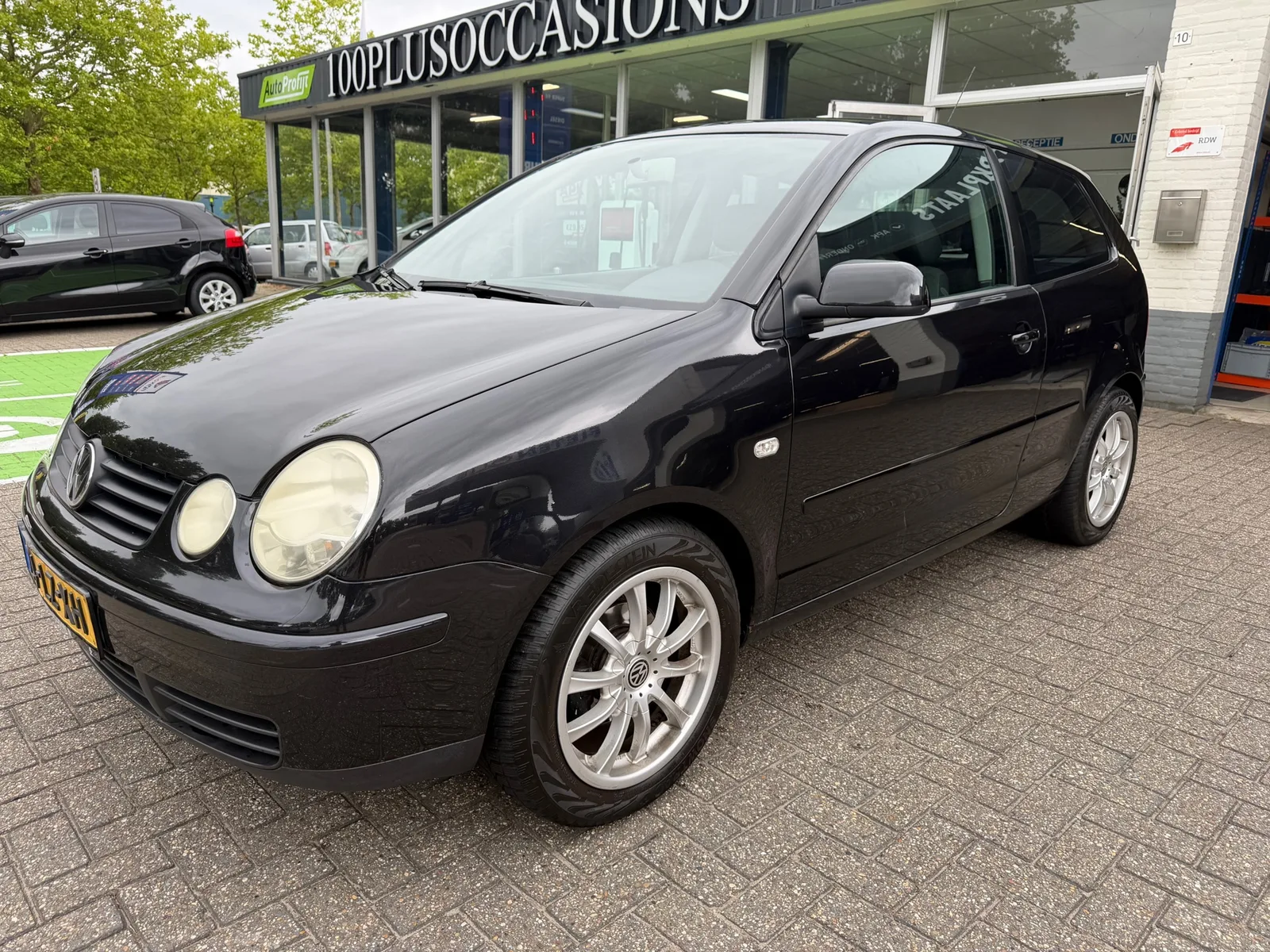 Volkswagen Polo (2003) — foto 1