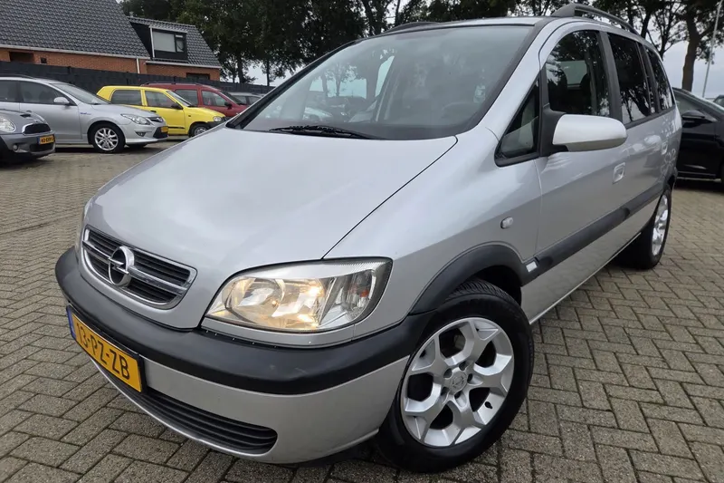 Opel Zafira (2005)