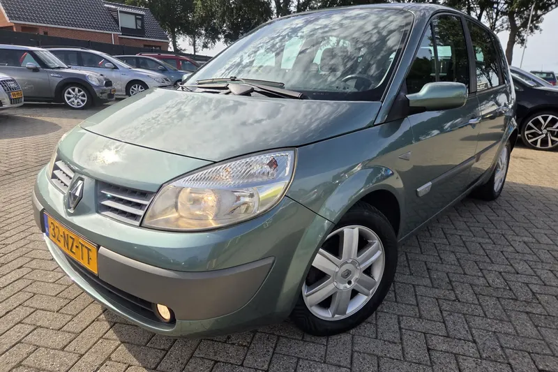 Renault Scénic (2004)
