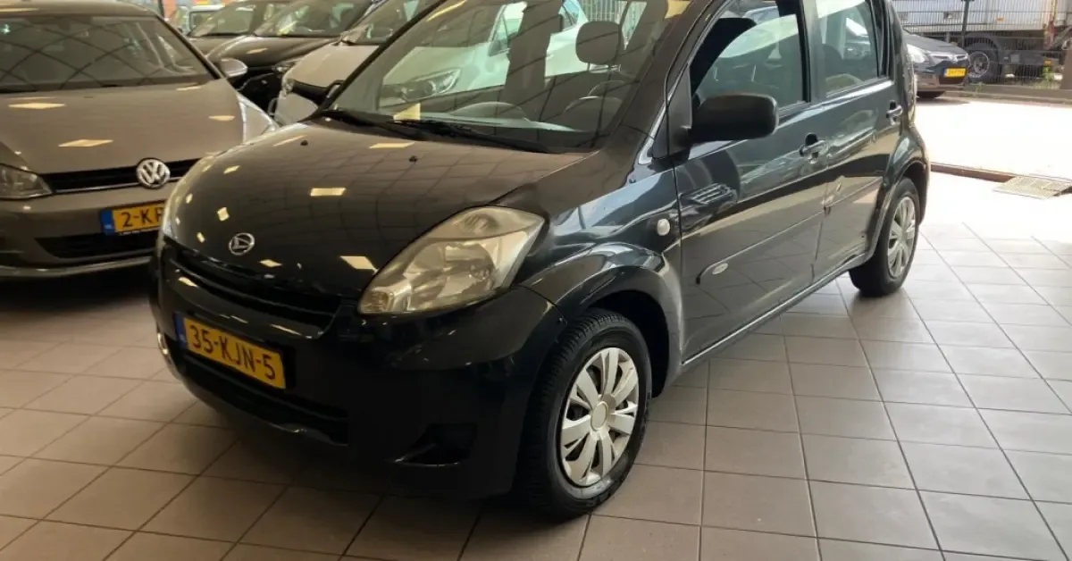 Daihatsu Sirion (2010) — foto 1
