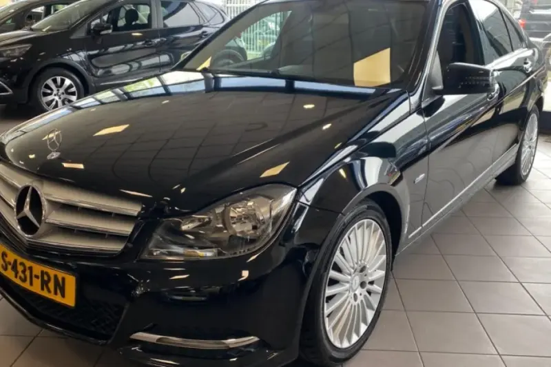 Mercedes-Benz C-Klasse (2023)