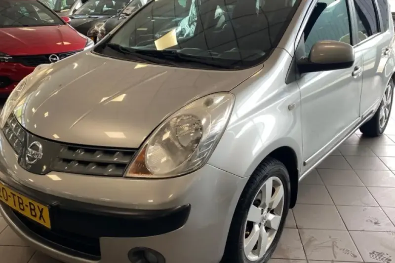Nissan Note (2006)