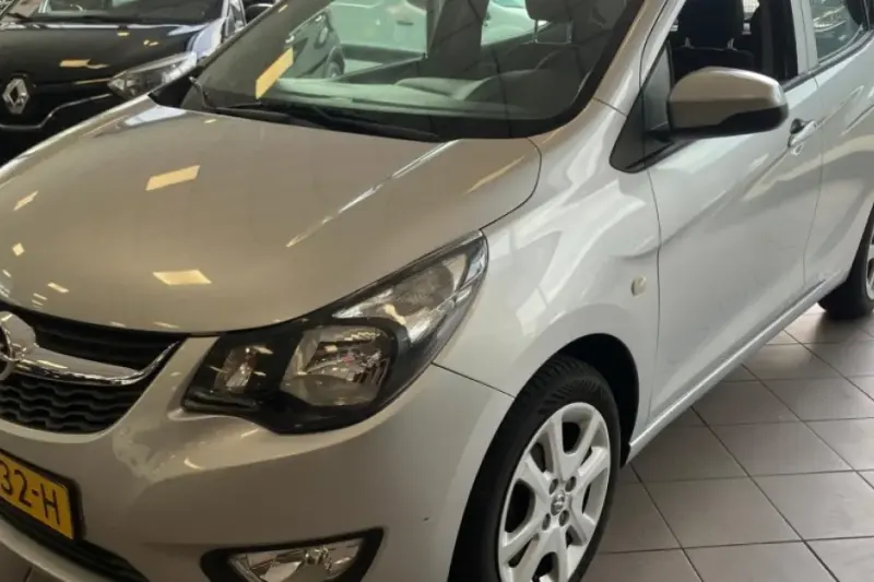 Opel Karl (2016)