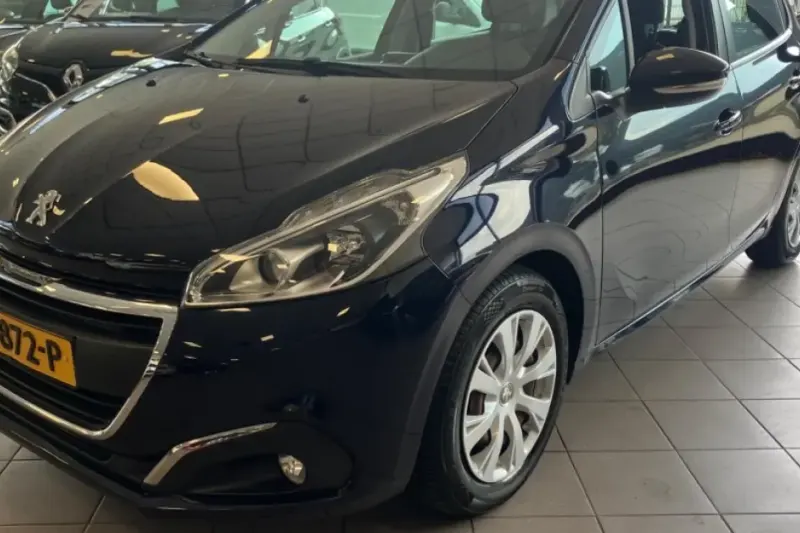 Peugeot 208 (2018)