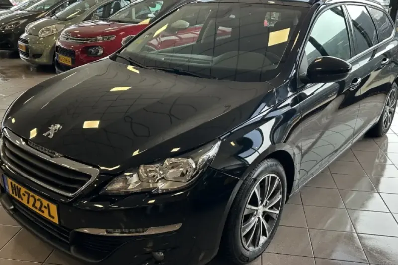 Peugeot 308 (2015)