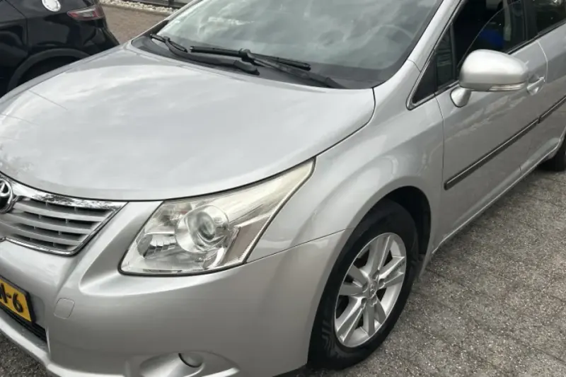 Toyota Avensis (2009)