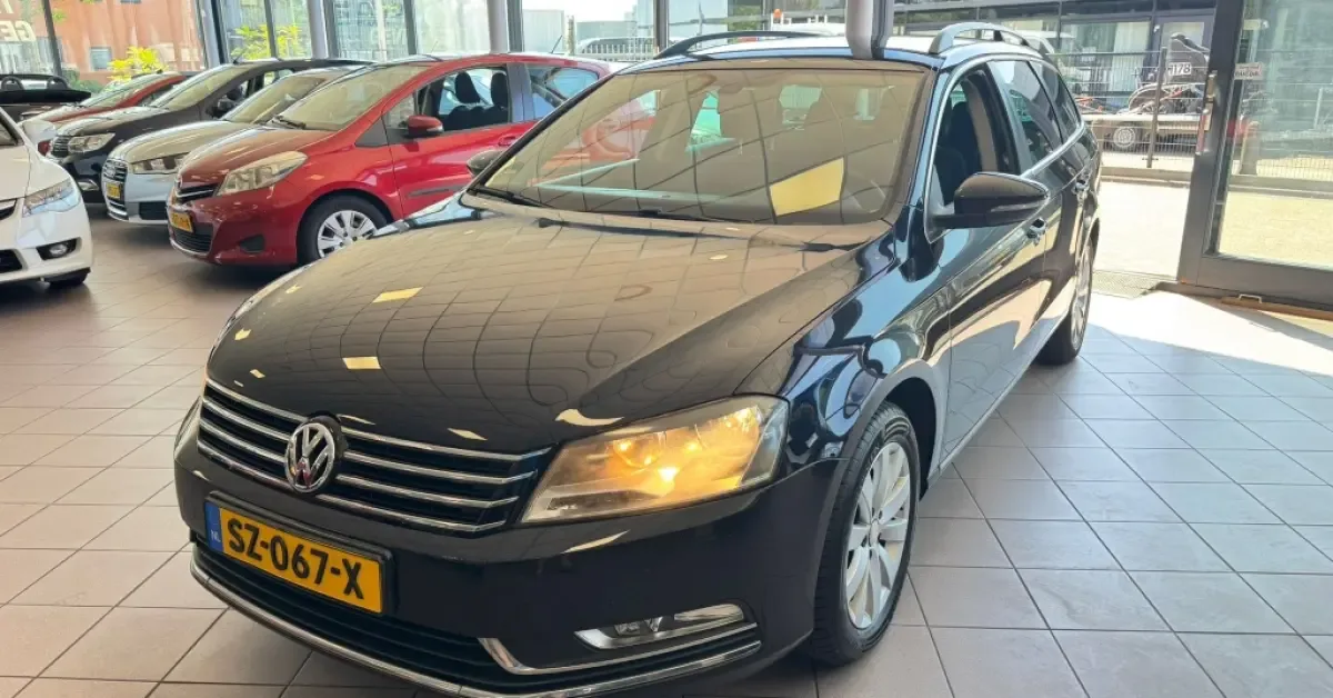 Volkswagen Passat (2018) — foto 1