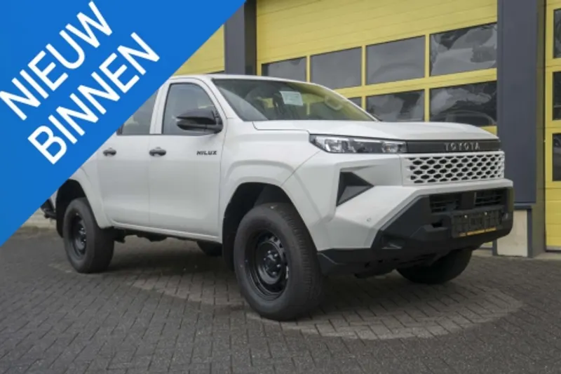 Toyota Hilux (2026)