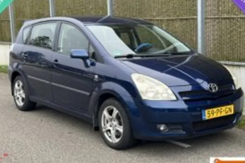 Toyota Corolla (2004)