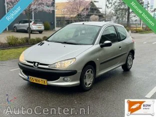 Peugeot 206 (2003) — foto 1