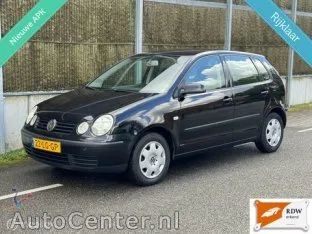 Volkswagen Polo (2003) — foto 1
