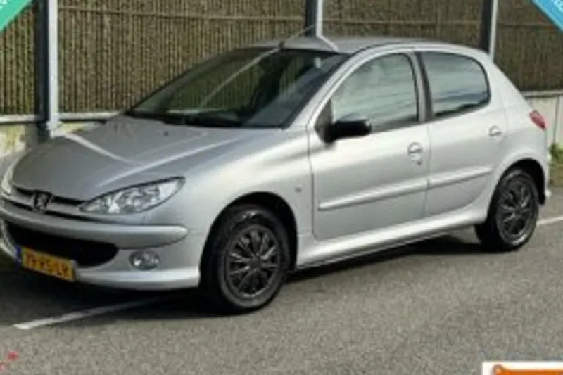 Peugeot 206 (2005)