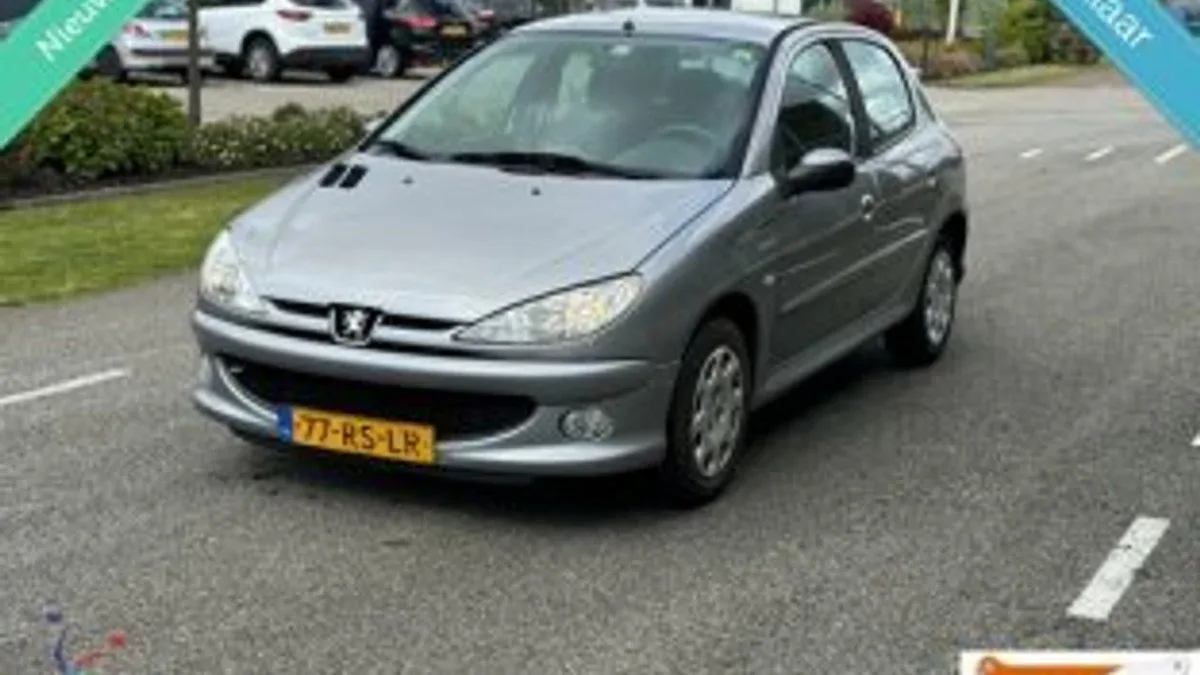 Peugeot 206 (2005) — foto 1