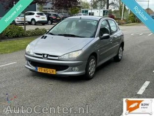 Peugeot 206 (2005) — foto 1