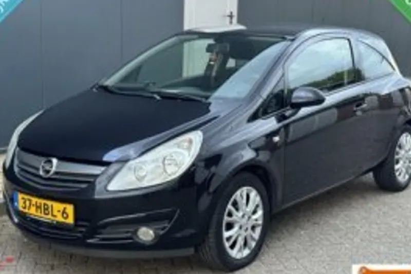 Opel Corsa (2008)