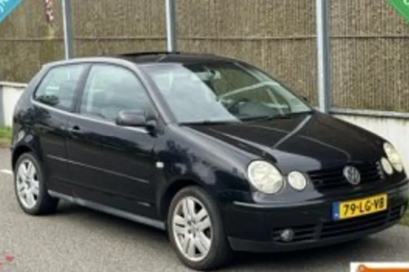 Volkswagen Polo (2003)