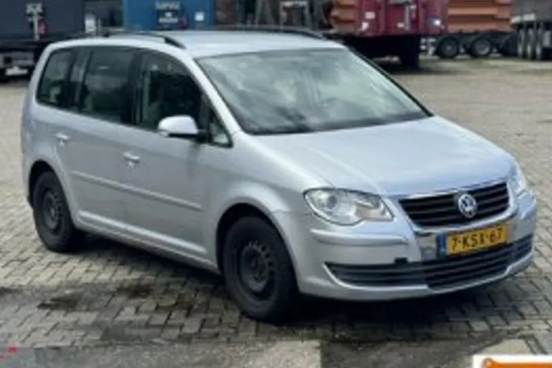 Volkswagen Touran (2008)