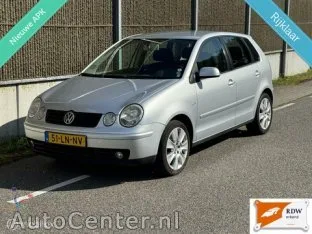 Volkswagen Polo (2003) — foto 1