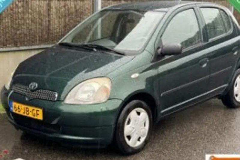 Toyota Yaris (2002)