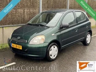 Toyota Yaris (2002) — foto 1