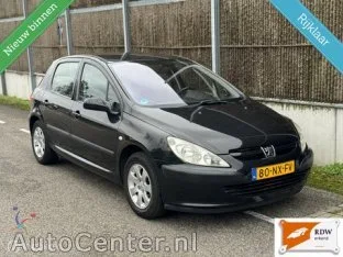 Peugeot 307 (2004) — foto 1