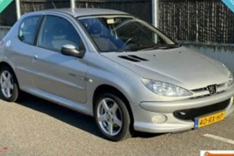 Peugeot 206 (2005)