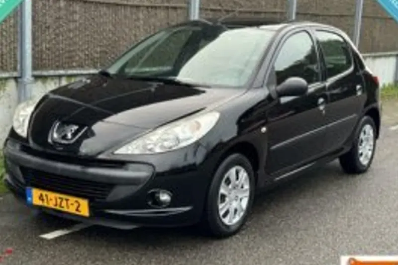 Peugeot 206+ (2009)
