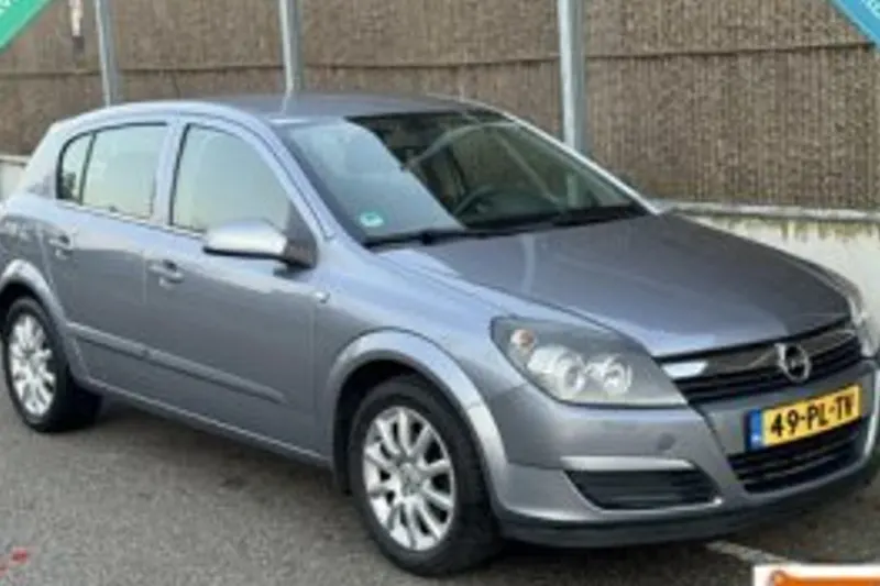 Opel Astra (2004)